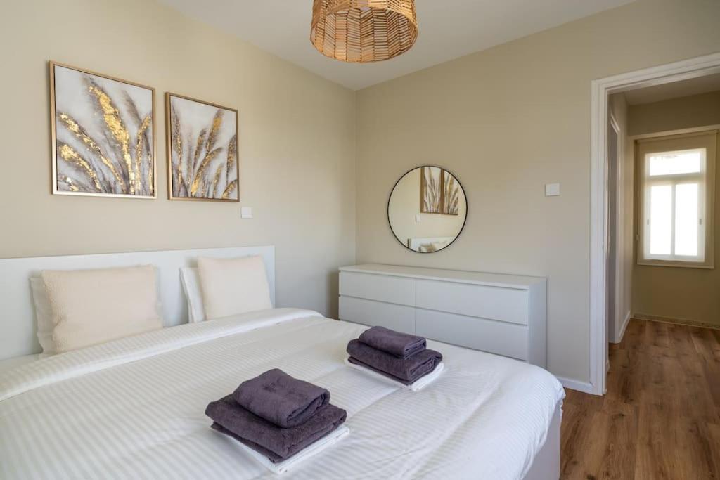 Cozy Nerina Cottage At Harbour Paphos Exterior photo